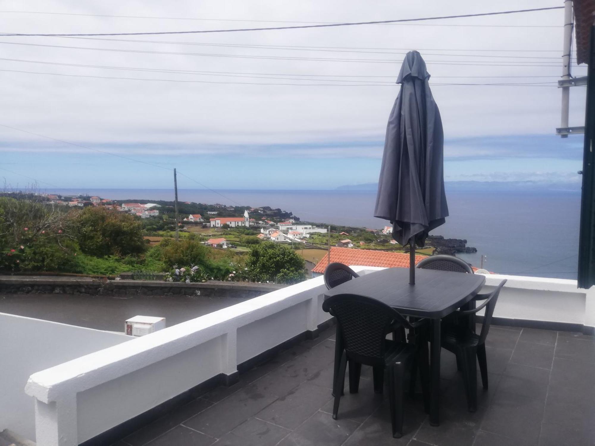 Vitamin Sea São Roque do Pico Екстериор снимка